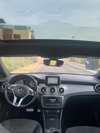 Mercedes-Benz Clase CLA 2015