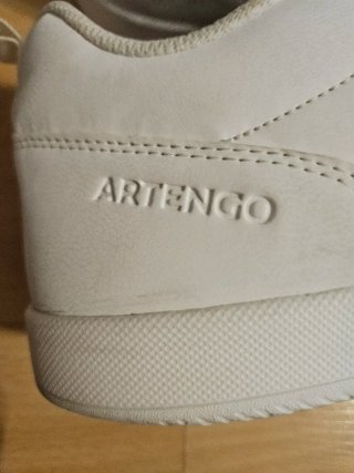 Zapatos blancos de hombre