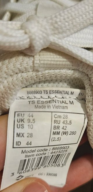 Zapatos blancos de hombre