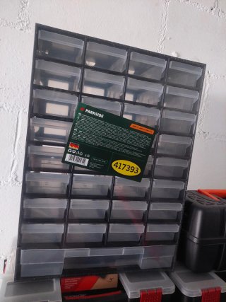 Organizador de piezas y herramientas Parkside