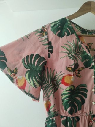 Mono Shein palmeras y fruta
