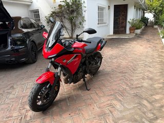 Yamaha Tracer 7 Roja