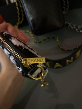 Neceser Chanel Negro y Dorado