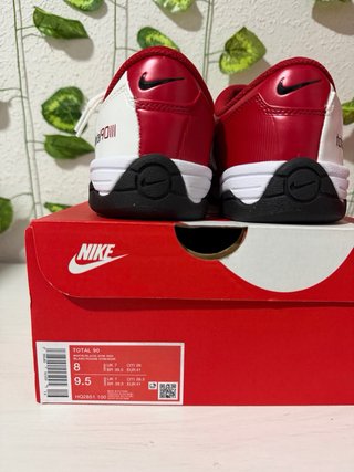 Nike Total 90 Talla 41 Gym Red