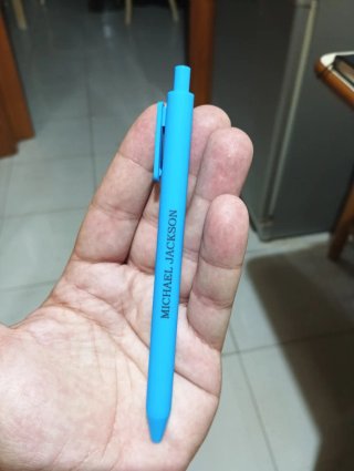 Llavero+Bolígrafo+Pendrive Invincible