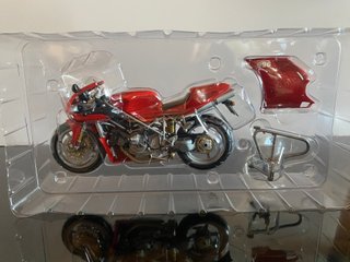Minichamps Ducati 996 Street Version 1:12