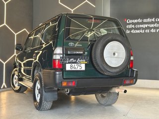 Toyota Land Cruiser ¡4x4 125cv!