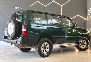 Toyota Land Cruiser ¡4x4 125cv!