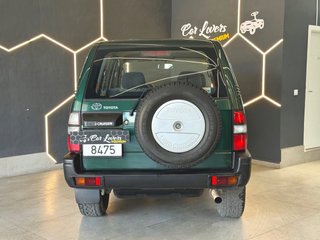 Toyota Land Cruiser ¡4x4 125cv!