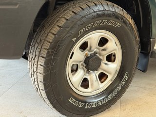 Toyota Land Cruiser ¡4x4 125cv!