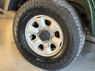 Toyota Land Cruiser ¡4x4 125cv!