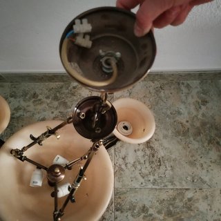 Lámpara de salón de bronce y mármol, no hago envio