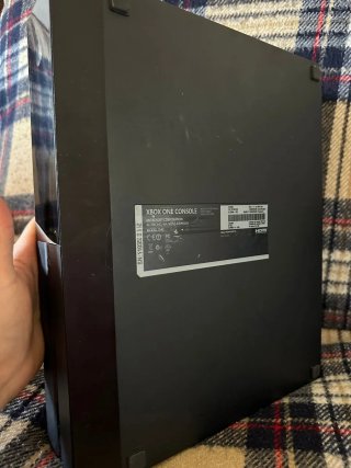 Xbox One Fat 1TB Nero + Accessori