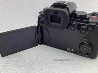camara digital evil panasonic lumix dc-s5miix