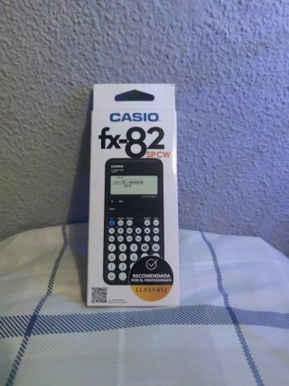 Calculadora Casio fx-82 SPCW