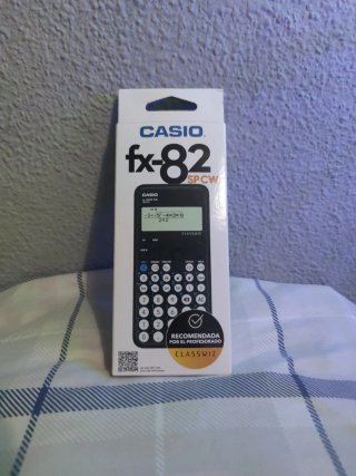 Calculadora Casio fx-82 SPCW