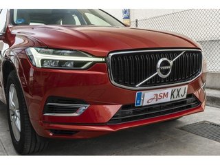 Volvo XC60 T8 Momentum AWD Auto 287 kW (390 CV)