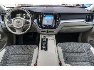 Volvo XC60 T8 Momentum AWD Auto 287 kW (390 CV)