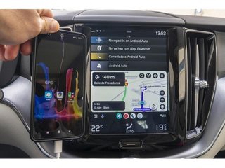 Volvo XC60 T8 Momentum AWD Auto 287 kW (390 CV)