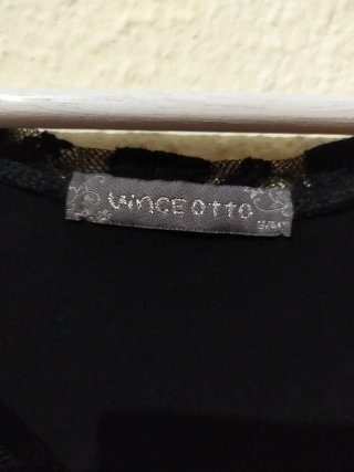 Camiseta de tirantes negra mujer Vinceotto.