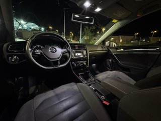Volkswagen Golf Sportbank
