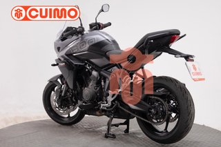 TRIUMPH TIGER SPORT 800