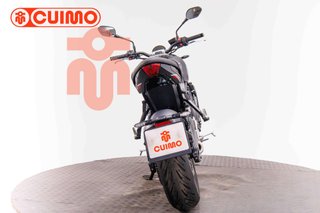 TRIUMPH TRIDENT 660