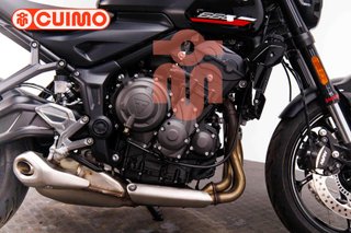 TRIUMPH TRIDENT 660