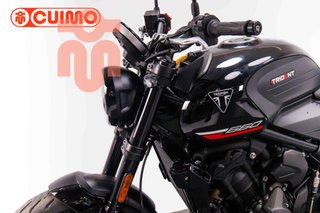 TRIUMPH TRIDENT 660