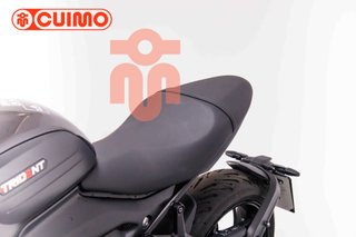 TRIUMPH TRIDENT 660