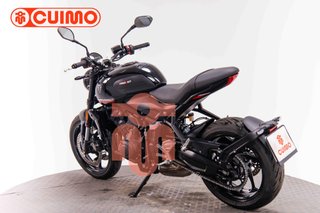 TRIUMPH TRIDENT 660