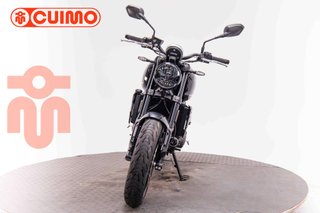 TRIUMPH TRIDENT 660