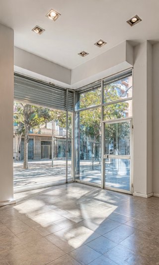 Ofrecemos servicios profesionales de pintura.