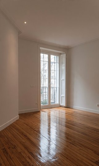 Ofrecemos servicios profesionales de pintura.