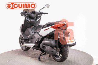 YAMAHA XMAX 125
