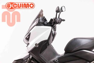 YAMAHA XMAX 125