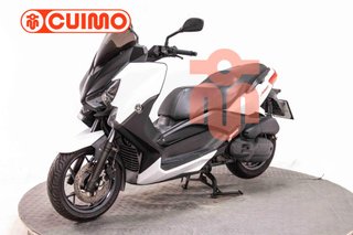 YAMAHA XMAX 125
