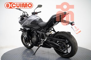 TRIUMPH TIGER SPORT 800