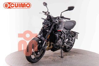 TRIUMPH TRIDENT 660