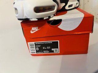 Nike Air Max Plus Negro Blanco