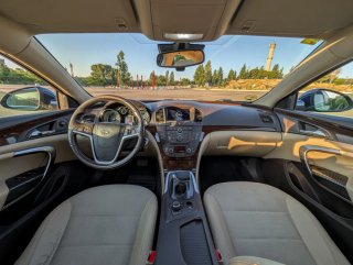 Opel Insignia 160cv Automático