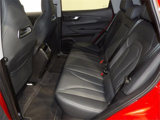 EBRO S400 1.5 DHE HEV Excellence CVT