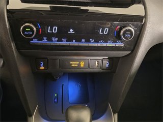 TOYOTA Yaris Cross 120H Style