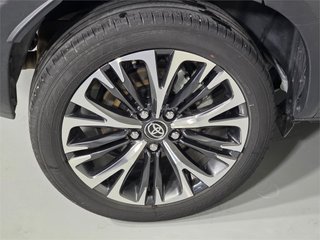 TOYOTA Yaris Cross 120H Style
