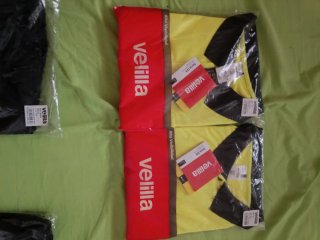 Ropa Seguridad,2 polos XXL, 2 pantalones XL y 3 xl