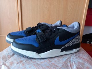 Jordan Air Legacy 312 Negro/Azul