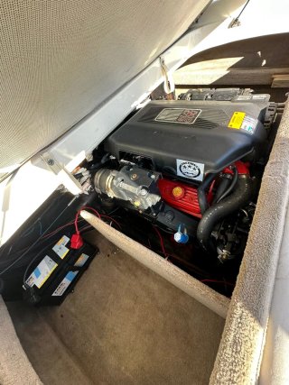 Barco a motor Stingray
