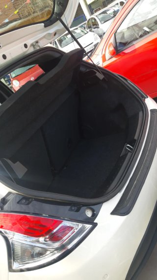Lancia Ypsilon 2012