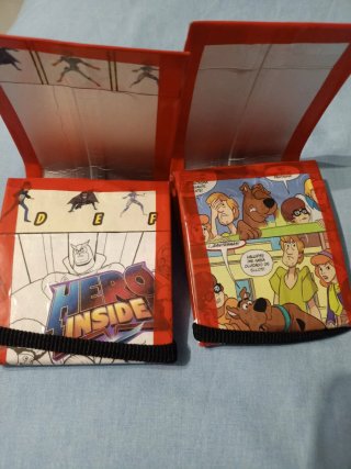 Carteras de Héroes de Serie