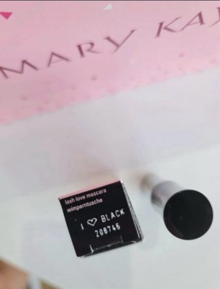 Mary Kay Lash Love Mascara Negra